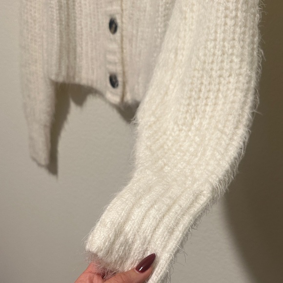 Off-white Button-Up Cardigan - Picture 2 of 4